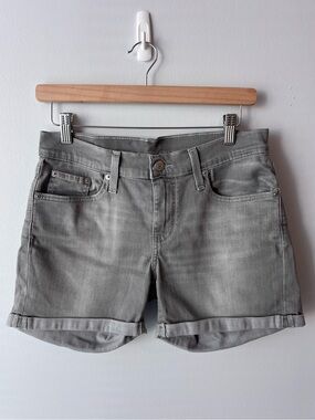 Levi’s Women's Gray Rolled Hem Denim Shorts Mod Length Size 28